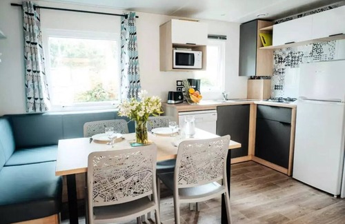Virton House | Mobilheim XXL 5 Zimmer 10 Personen