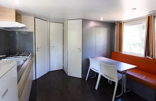 Servies House | Mobilhome Ohara 1-3-4 27m2 - 2 Schlafzimmer 4 Personen