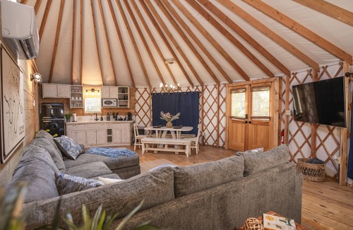 Bandera Cabin | Mockingbird/River Yurt Village/Hot Tub/Medina River/Block from Main!