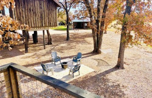 Elm Mott Other | Mockingbird Treehouse 15 MIN to MagnoliaBaylor