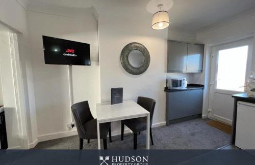 Wellington Apartment | Modern 1 Bedroom Apartment in Telford