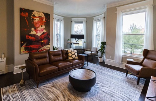 East Washington House | Modern 1900 Victorian Home - King Beds - Beautiful views of W&J Campus