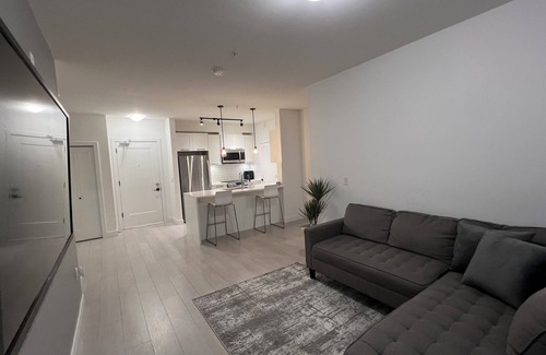 Langley Condo | Modern 2 bdrm condo