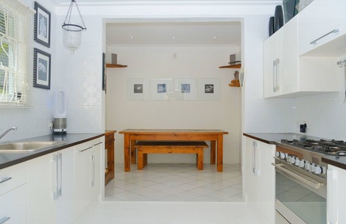 St. George's Apartment | Modern 2-bed 3-bath apartment in St George's with OUT OF THIS WORLD views.