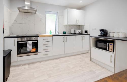 Enniskillen Apartment | MODERN 2 BeD APARTMENT