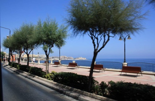 St. Julian's Apartment | Modern 2 Bedroom Apartment in St Julians