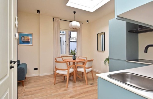 Scheveningen Badplaats Apartment | Modern 2 bedroom apartment near Scheveningen beach
