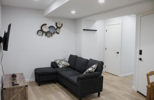 Keith Apartment | Modern 2 Bedrooms Private Suite