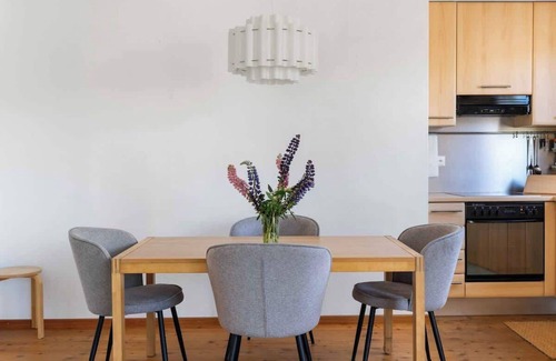 Pontresina Apartment | Modern 2bedrooms apartment with garden and parking