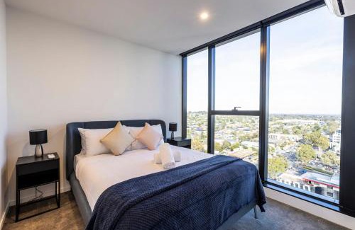 Glen Waverley Apartment | Modern 2BR Abode with Balcony View Gym Access