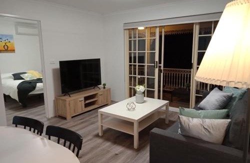 Manuka Apartment | Modern 2BR Apartment and Parking in Griffith - Hosted by Canstay