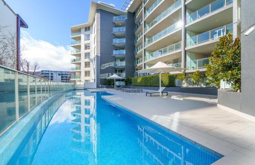 Braddon Apartment | Modern 2BR Balcony with Views and Close to City - Hosted by Canstay