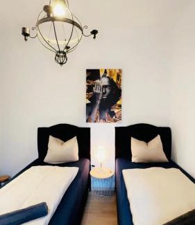 Klosterneuburg Apartment | Modern 2BR Stay for 5 Prime Location