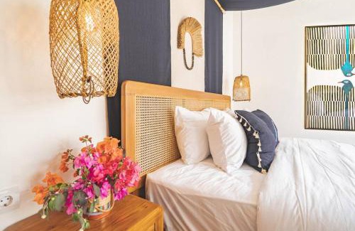 Pecatu Villa | Modern 2BR Villa Bingin Art-Boho