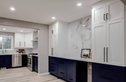 Sudbury House | Modern 3-Bedroom Home with 2 Full-Size Bathrooms