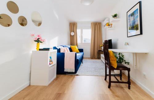 Benfica Apartment | Modern 3 bedroom Flat in Lisbon