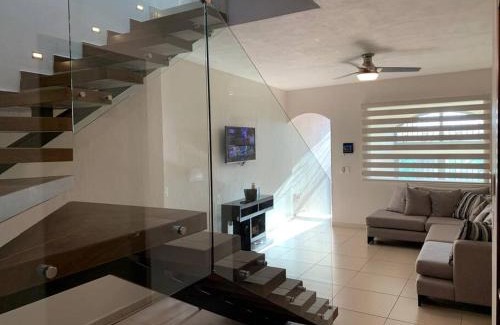 Zapotlanejo House | Modern 3 bedroom Private home with Aircondition
