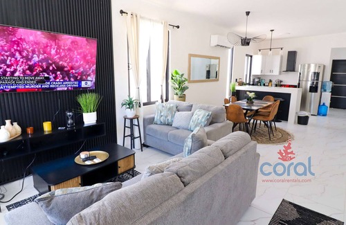 Puerto Penasco House | Modern 3BR w/Private Pool – Gated & Walkable Location