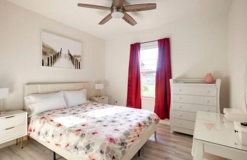 Port Saint Lucie House | Modern 4 Bdr Home near Tradition Town Center
