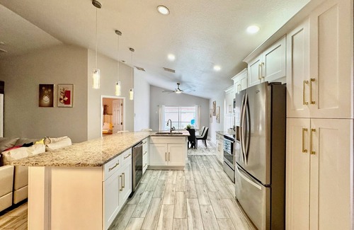 Kissimmee House | Modern 4BR/2BA with pool in gated community