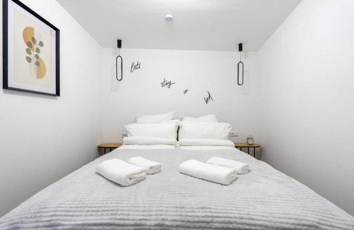 Kaltenleutgeben Apartment | Modern 55m2 Apartment Near Vienna - Ideal for Work, Leisure and Relaxation in Nature