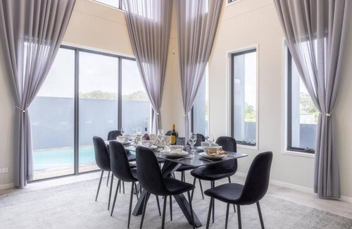 Rochedale House | Modern 5BR with Pool Scenic Views and Private Cinema