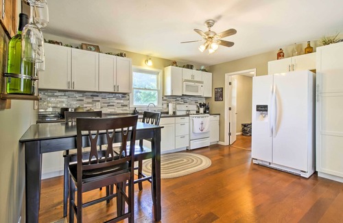 Stockton House | Modern Abode w/Patio ~ 1 Mi to Stockton Lake!