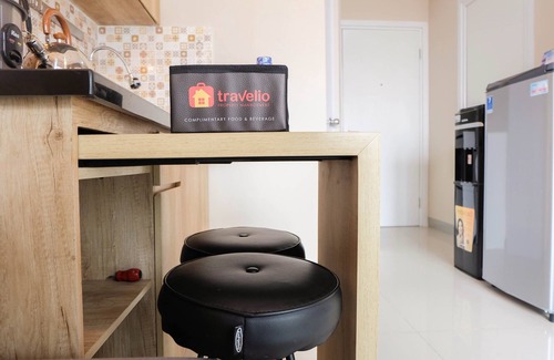 Rawasari Apartment | Modern and Bright 2BR Green Pramuka Apartment