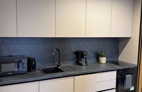 g.k. Trakia Apartment | Modern and Spacious Two-Bedroom Apartment