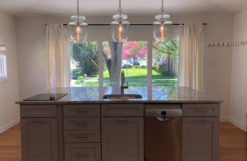 Skaneateles Apartment | Modern and Unique Apt in the heart of the Village of Skaneateles 1 Bed/1 Bath