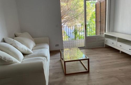 Calella de Palafrugell Apartment | Modern apartment with parking 2 min from the beach