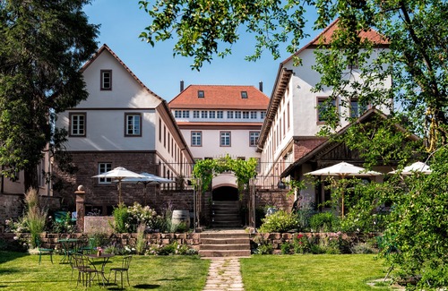 Lahr Apartment | Modern apartment in a listed building, suitable for senior citizens on the ground floor