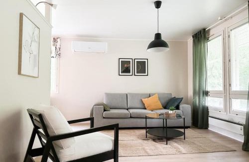 Haapavesi Apartment | Modern apartment by the lake