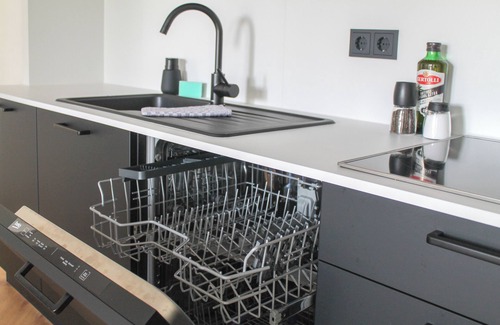 Koblenz Apartment | modern apartment,close to center with parking spot