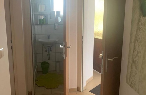 Arnoldstein Apartment | Modern Apartment in Arnoldstein with Garden