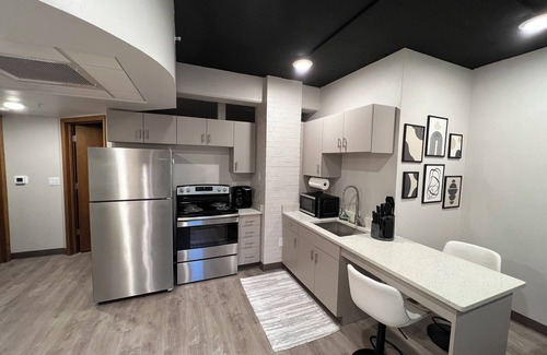 Kaukauna Apartment | Modern Apartment in Carnegie Lofts-Pet Friendly!