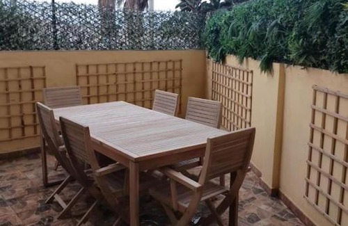 Port Saplaya Apartment | Modern apartment in Valencia, Port Saplaya, by the sea