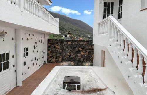 Tigaday Apartment | Modern apartment in Frontera, 45 m² with sea view balcony