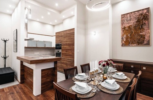 Kazimierz Apartment | Modern Apartment in Heart of the Jewish Quarter