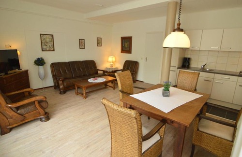 Strucht Apartment | Modern Apartment in Schin op Geul near Valkenburg