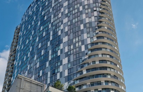 Tysons Apartment | Modern Apartment in the Heart of Tysons, VA – Perfect for Business & Relaxation