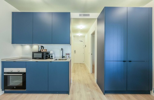 Puerta del Angel Apartment | Modern apartment near the Royal Palace 07