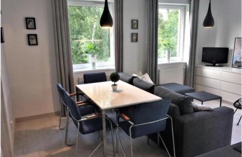 Psie Pole Apartment | Modern apartment near the park, ZOO, 2BD Kitchen Balcony Parking