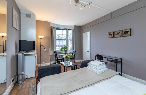 Lancaster Gate Apartment | Modern Apartment next to Hyde Park