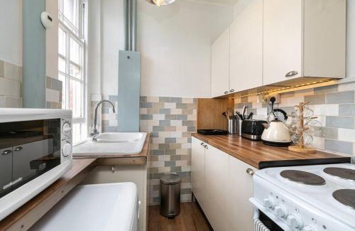 Lancaster Gate Apartment | Modern Apartment next to Hyde Park
