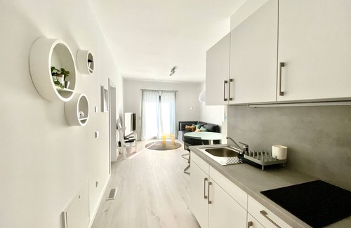 Lichterfelde Apartment | Modern apartment, terrace and garden at Lilienthalpark in southwest Berlin