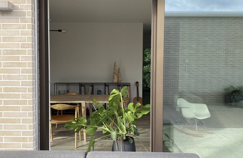 Nyon Apartment | Modern apartment with terrasse on Leman lake! Geneva countryside