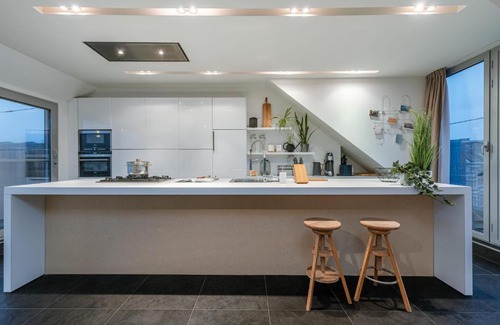 Antwerp Apartment | Modern apartment with two large rooftop terraces