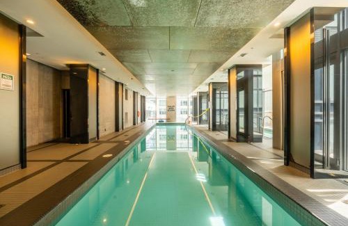 Yonge-Eglinton Apartment | Modern Apartments 2BR 2BA Lillian St with Balcony