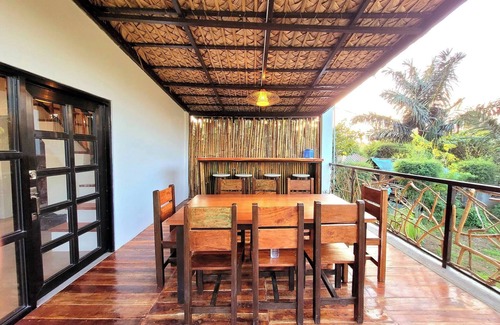 Indang House | Modern Bahay Kubo near Tagaytay - Casita Anahaw